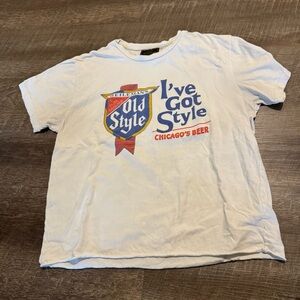 Retrobrand Los Angeles Old Style Beer Graphic Tee Cropped